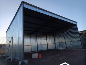 Carport Blechschräge nach hinten verzinkte Blechgarage