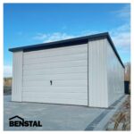 Blechgarage-Weiss-Schwingtor-Neigung-nach-hinten-