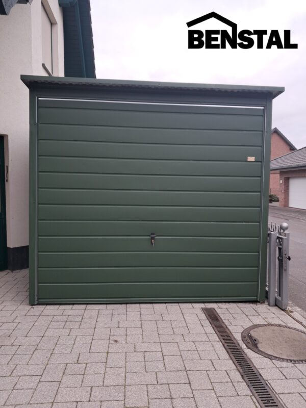 Blechgarage  Einzelgarage aus Blech mit Dachschräge nach hinten, 3x5, Farbe Grün – Bild 3